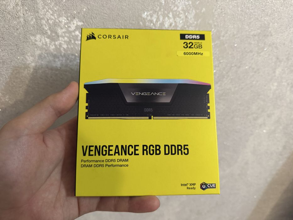 ОЗУ DDR5 32Gb Corsair