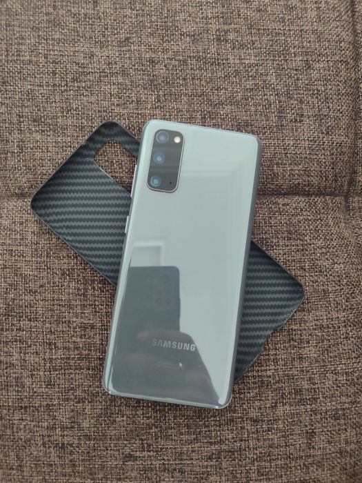 Samsung S20 12/128