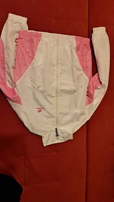 Нов спортен екип Lotto