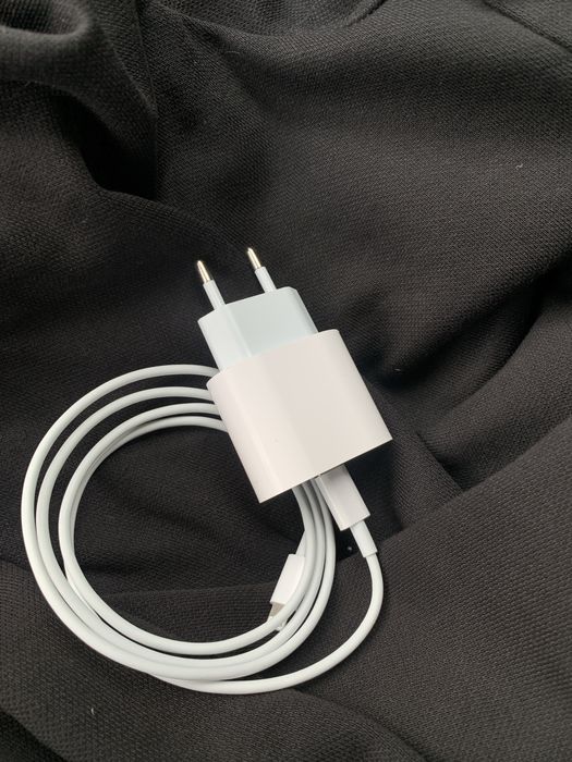 Lightning usb c 20w быстрая зарядка на айфон оригинал