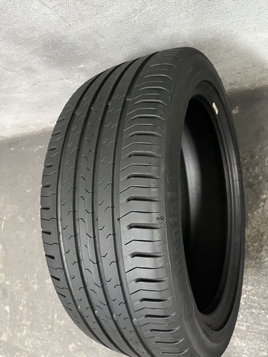 Anvelopa vara continental 215/45/17