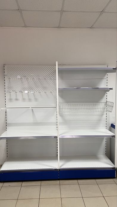 Стеллаж для магазина