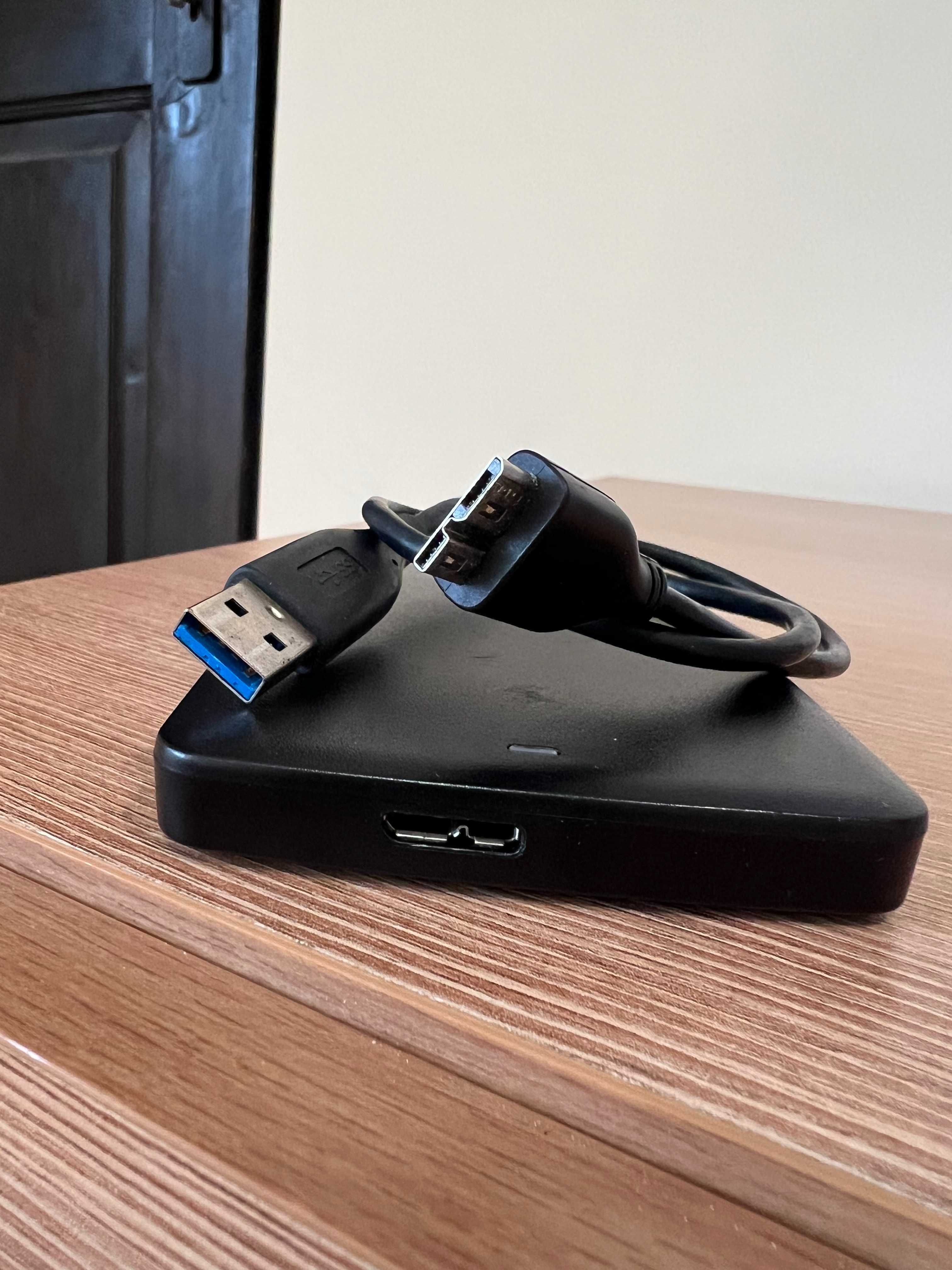 Външен диск Toshiba 1TB