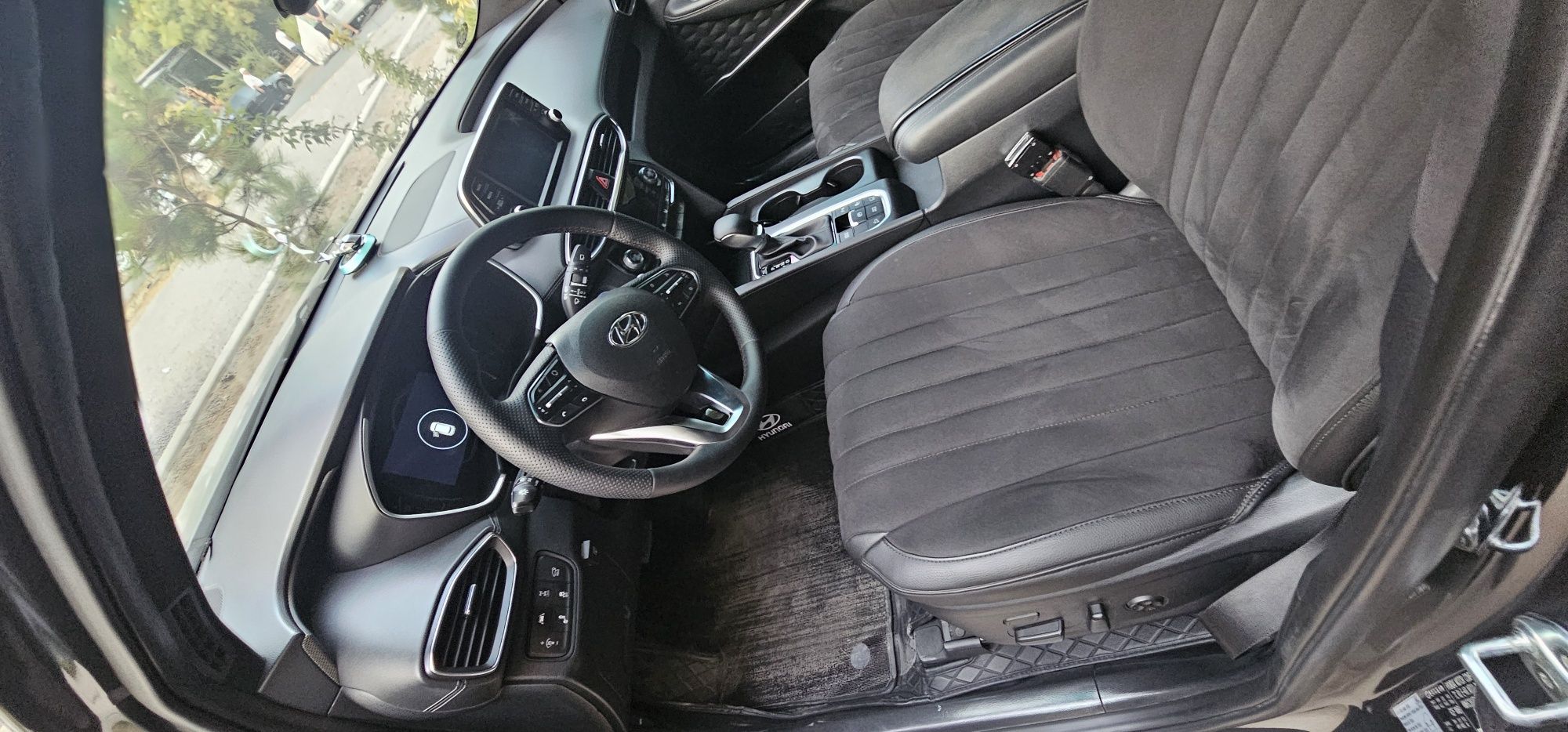 Hyundai Santafe 2020yil probeg 92.000 km full pozitsya