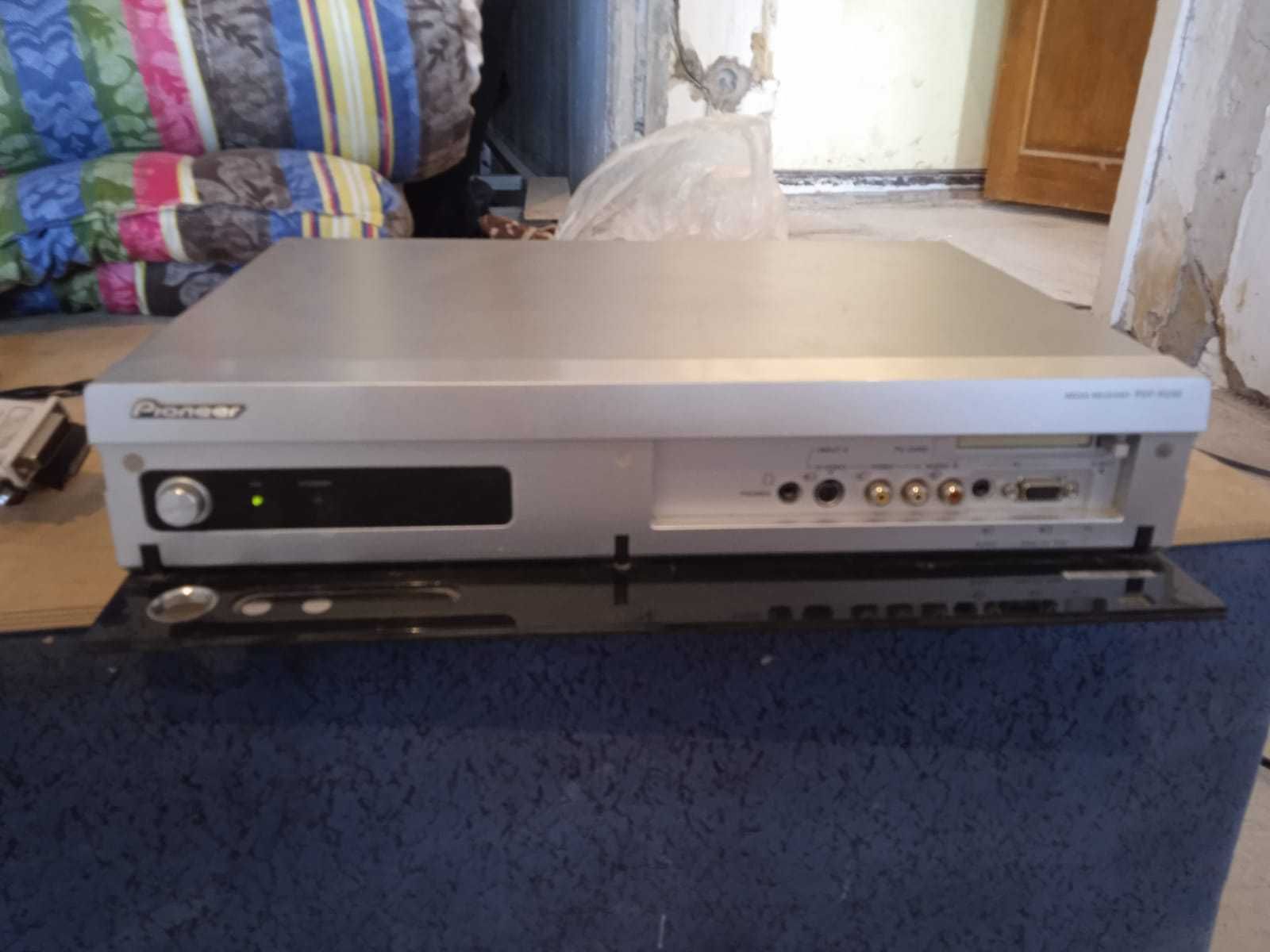 Pioneer PDP-R05E