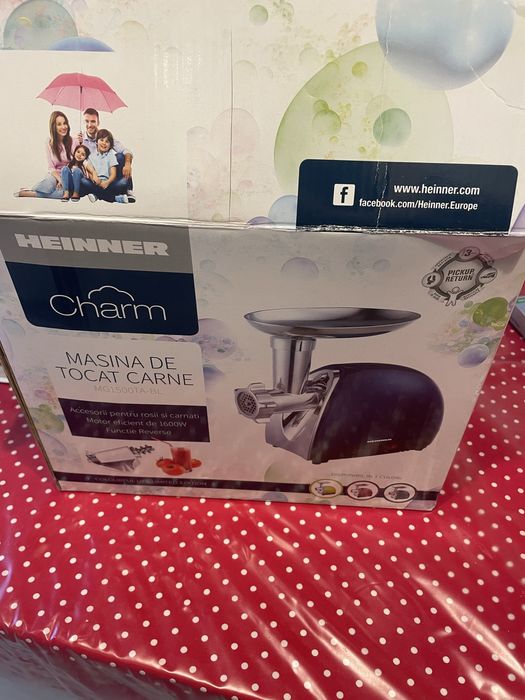 Masina de tocat carne electrica