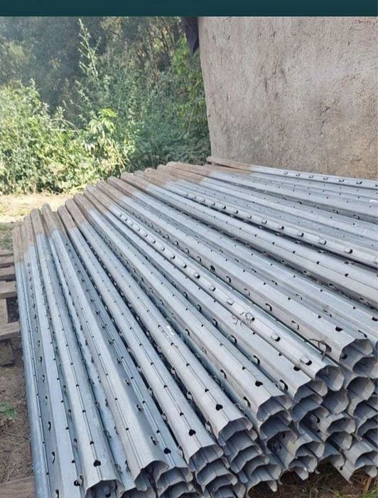 Spalieri zincati metalici stalpi beton
