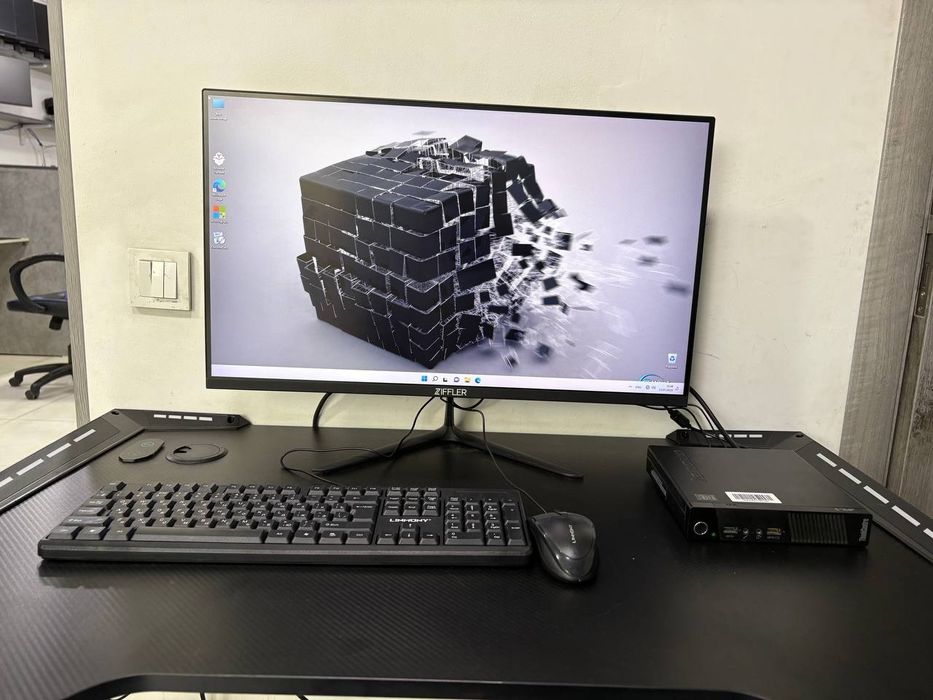МиниПк Lenovo ThinkCentre 24 manitor