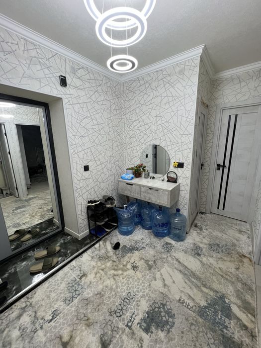 Продается 2х комнатная кватира с ремонтом