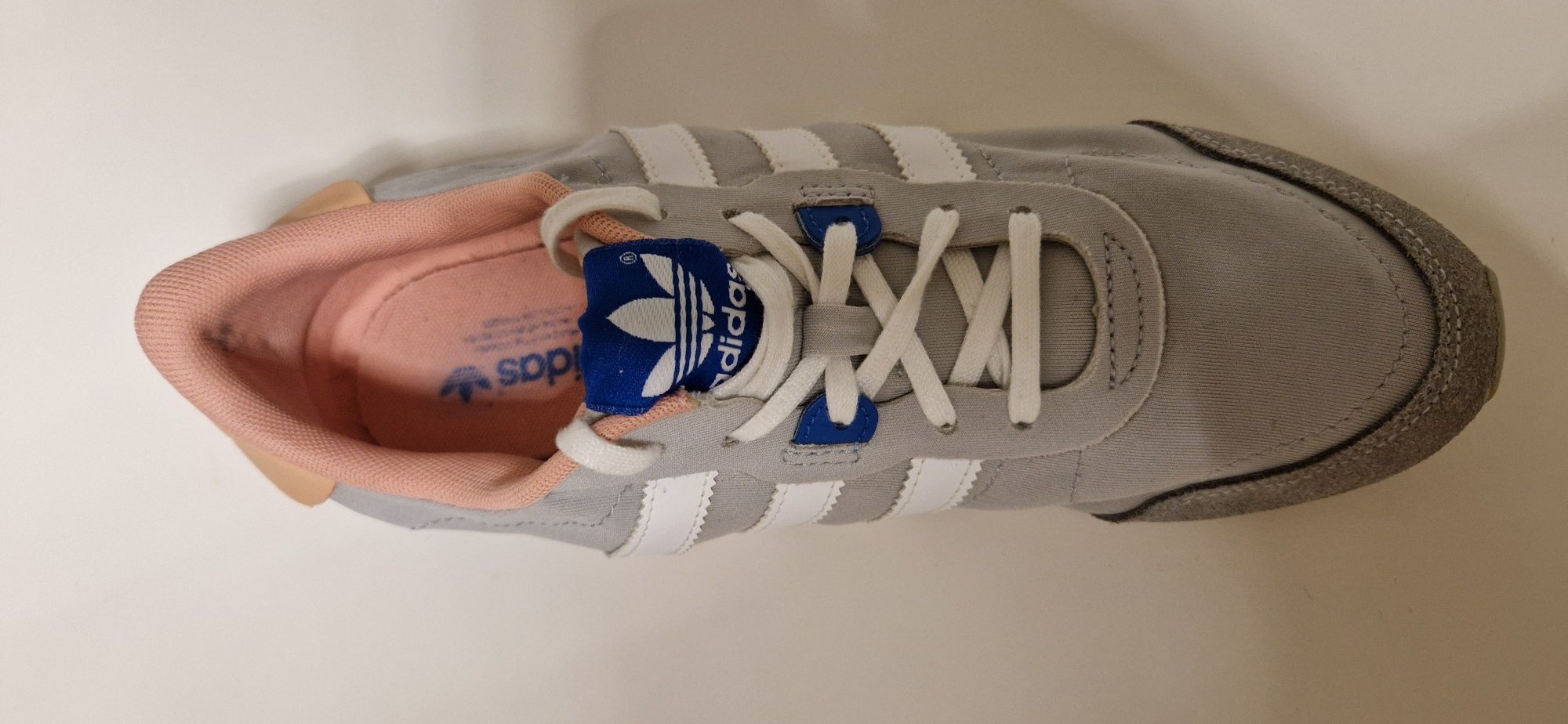Дамски маратонки adidas, размер 38 2/3