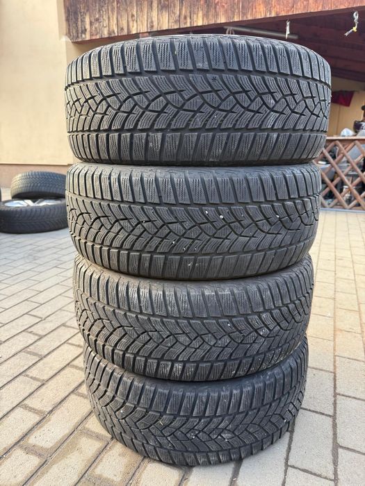 Anvelope 215 55 16 Goodyear iarna