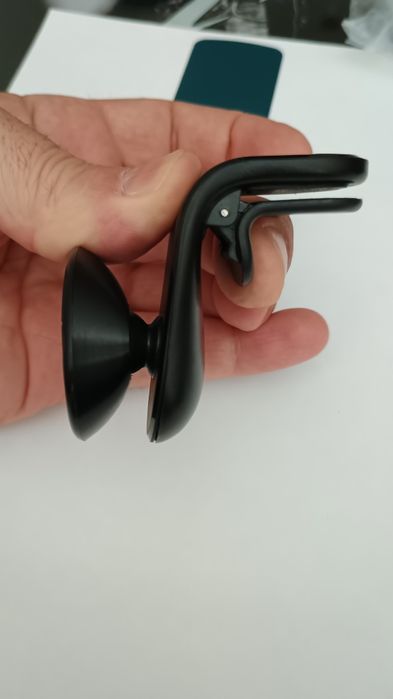 Магнитен автомобилен държач за телефон