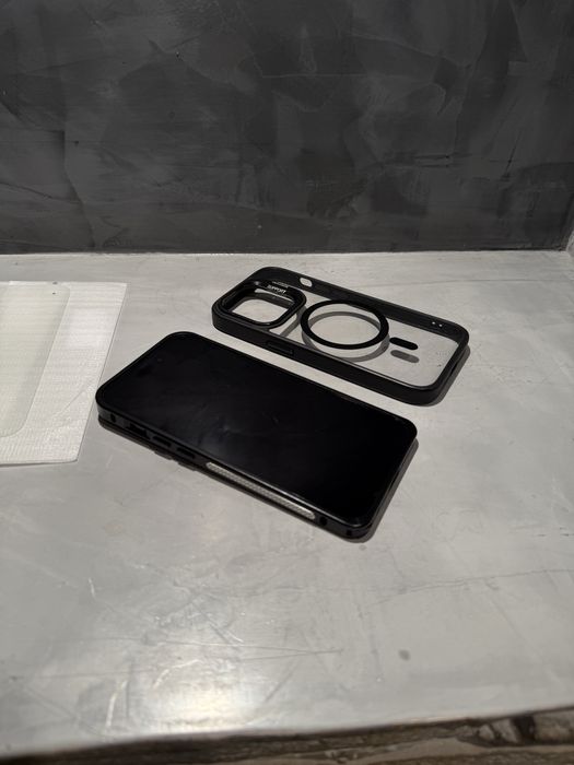 КАТО НОВ Iphone 14 Pro + подаръци