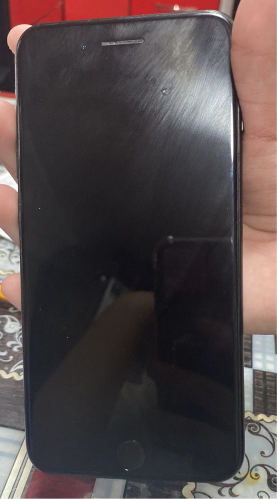 iPhone 7 plus (б/у ,в хорошем состоянии)