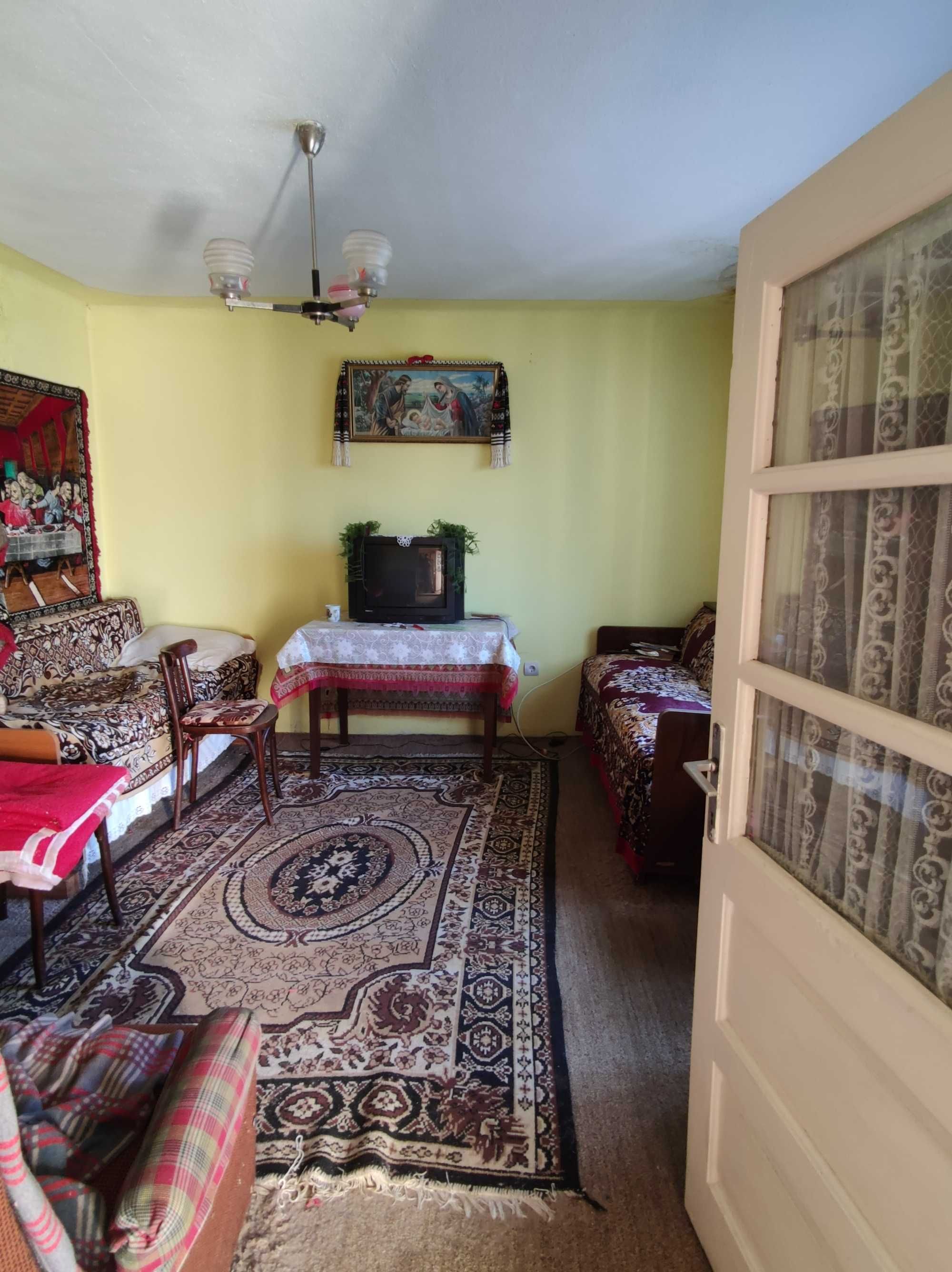 Casa individuala cu gradina -> 1000 m2. Poplaca, Sibiu