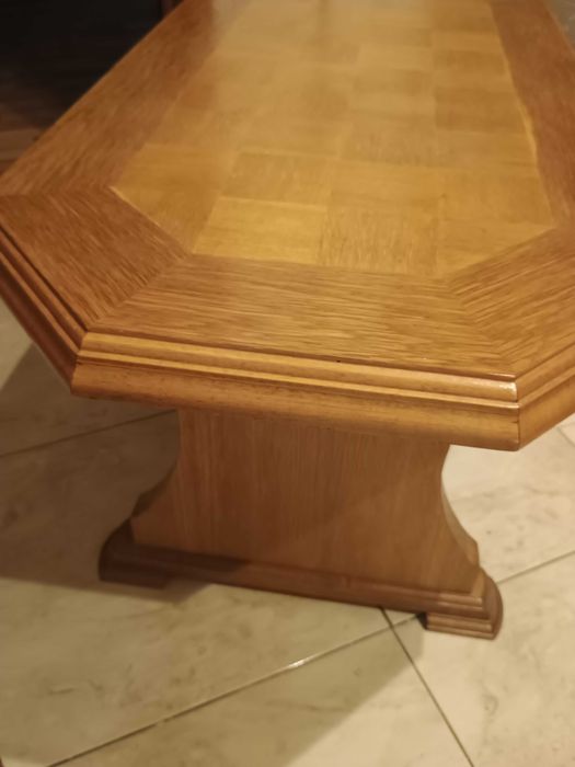 Măsuță de cafea din lemn masiv