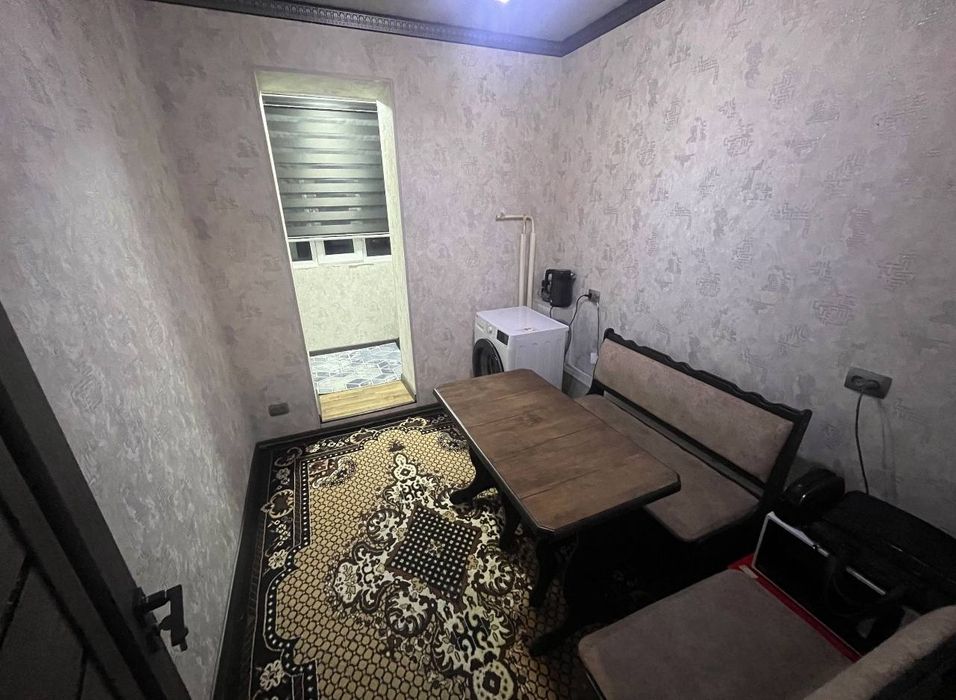 Продаётся Квартира 1/4/4 Саламатина Ор-р Навруз ресторан