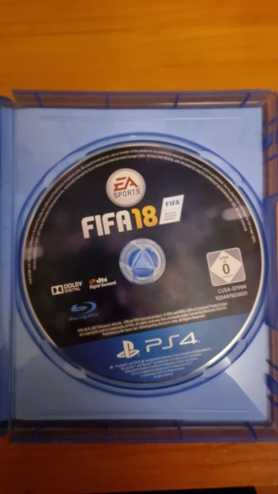 Продавам fifa18 за ps4