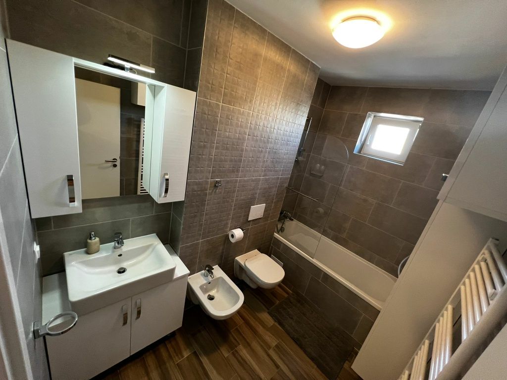 Cazare. Regim Hotelier.Grarsoniera.Apartament.Bucuresti.sector 4.5.3.2