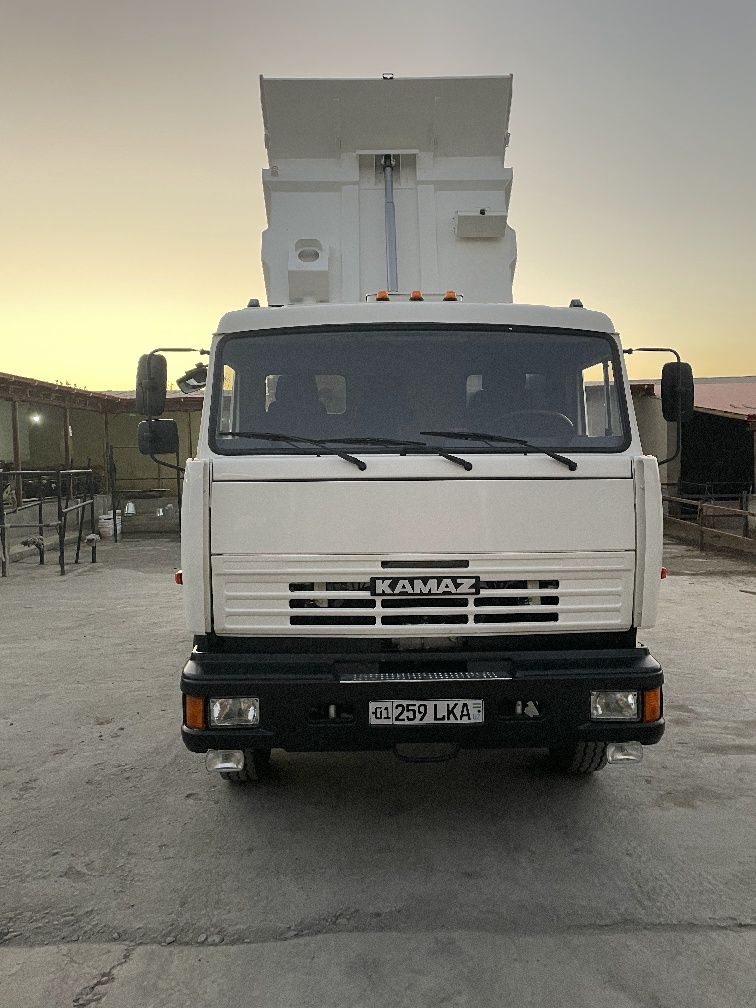 Kamaz samosval 65115 6×4