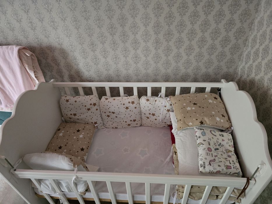 Продается детский манеж-кровать