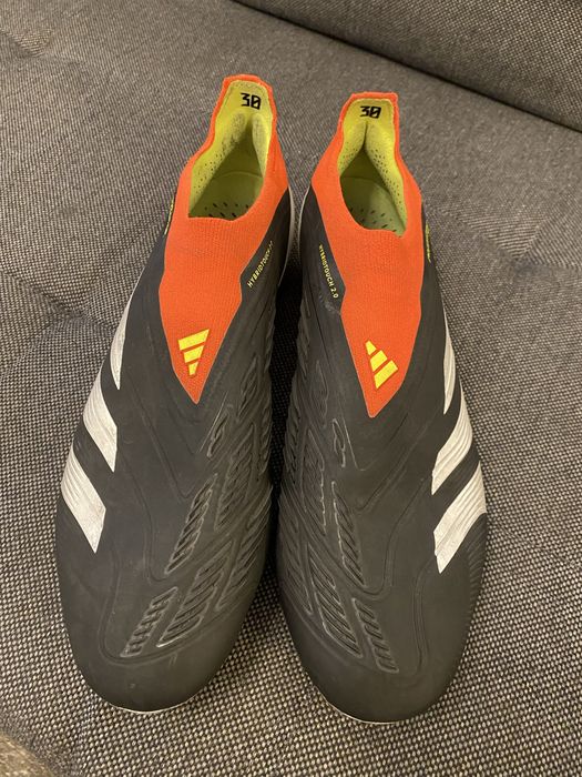 Ghete de fotbal Adisas Predator Hybridtouch 2.0 freak 24