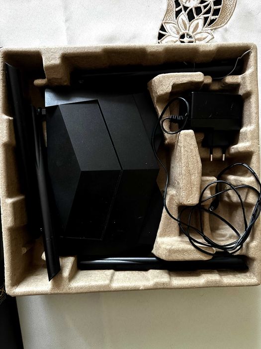 Безжичен рутер Tenda AC10 AC1200