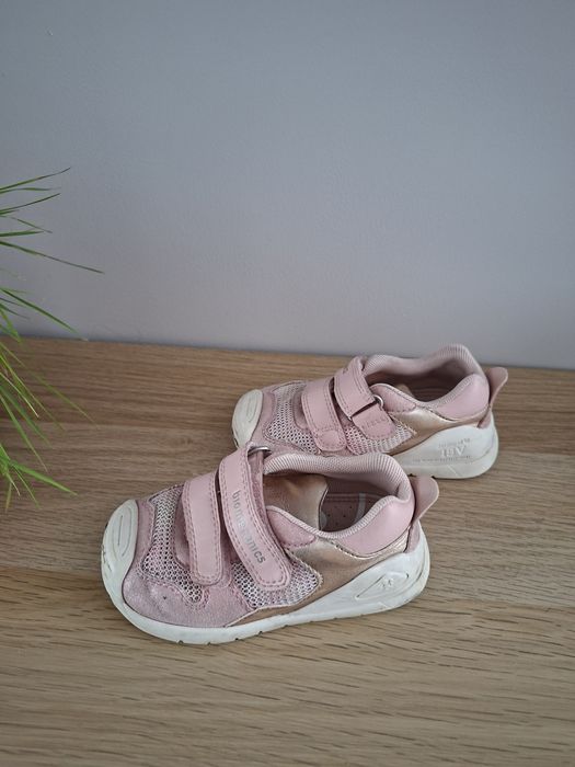 Обувки biomecanics