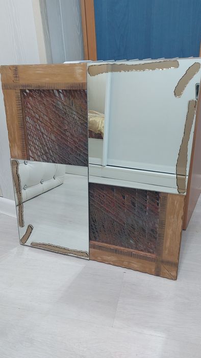 Зеркало красивое