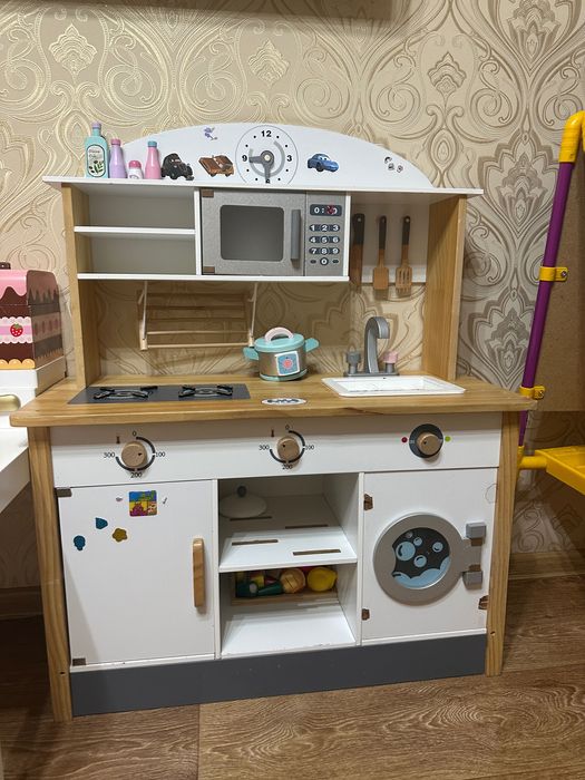 Детская игровая кухня