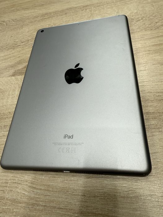 iPad 6th gen A1893 заключен
