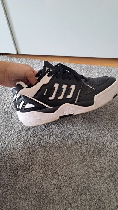 Adidasi Adidas nr 36
