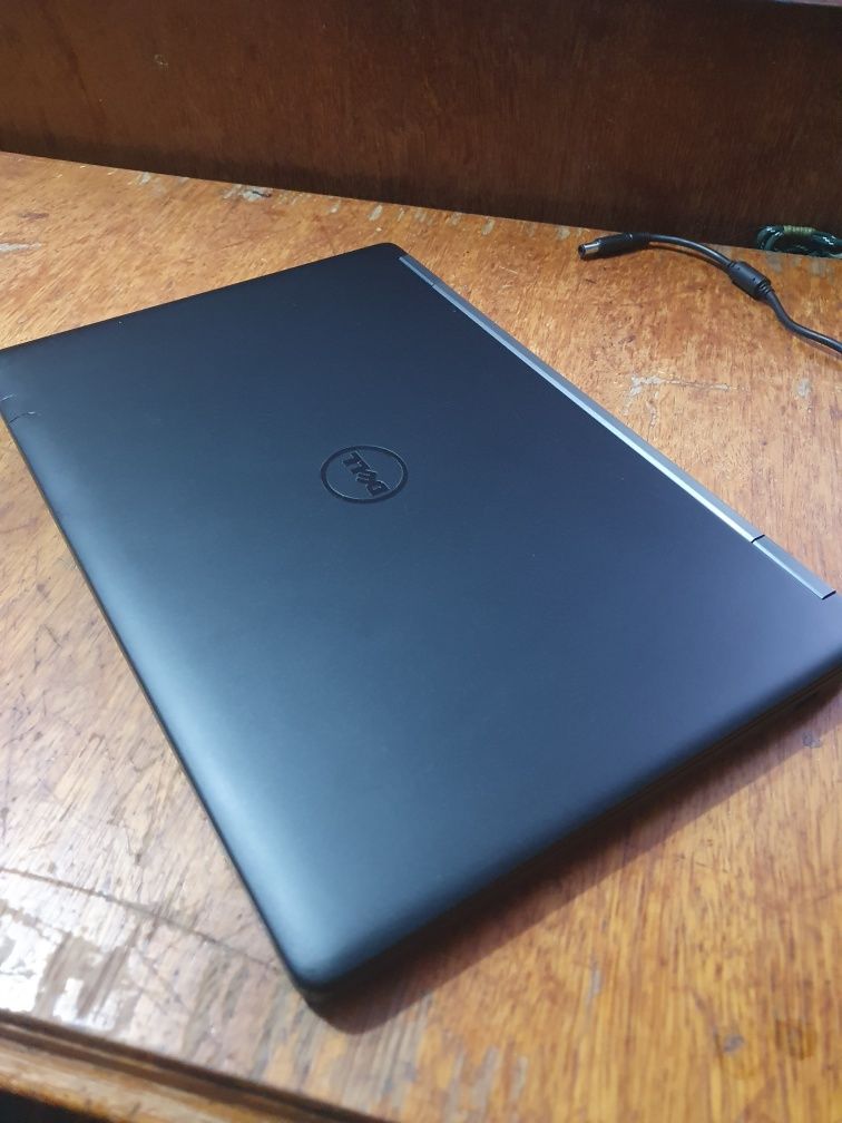 Dell latitude e5550