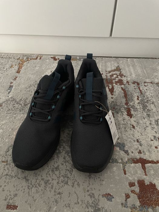 Спортивная обувь 46размер