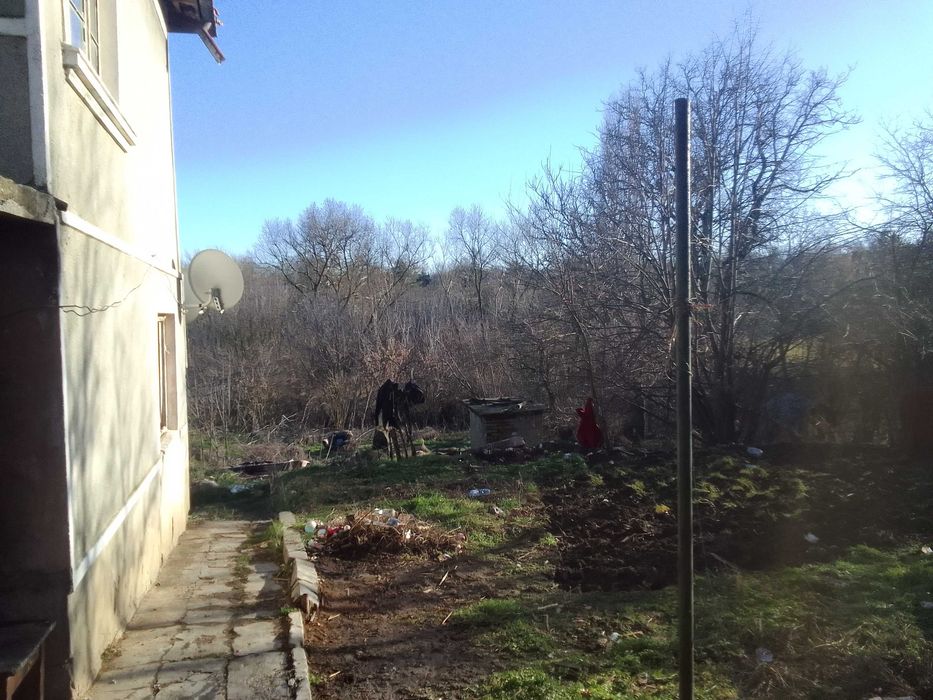 Продава се Къща в с. Добротич, Област Варна - 1185 кв.м за 22 €/кв.м - Снимка #4