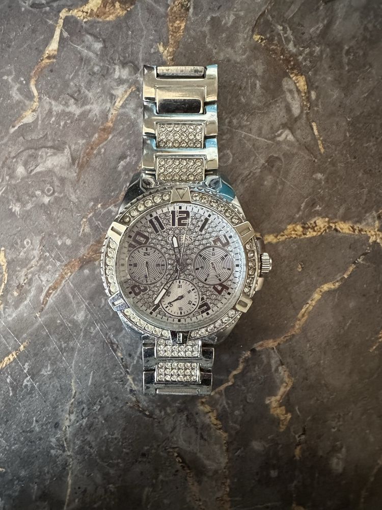 Дамски часовник Guess