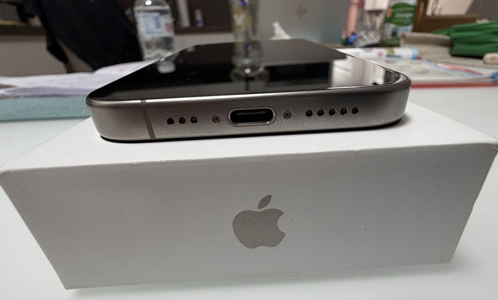 Iphone 15 pro 256 GB