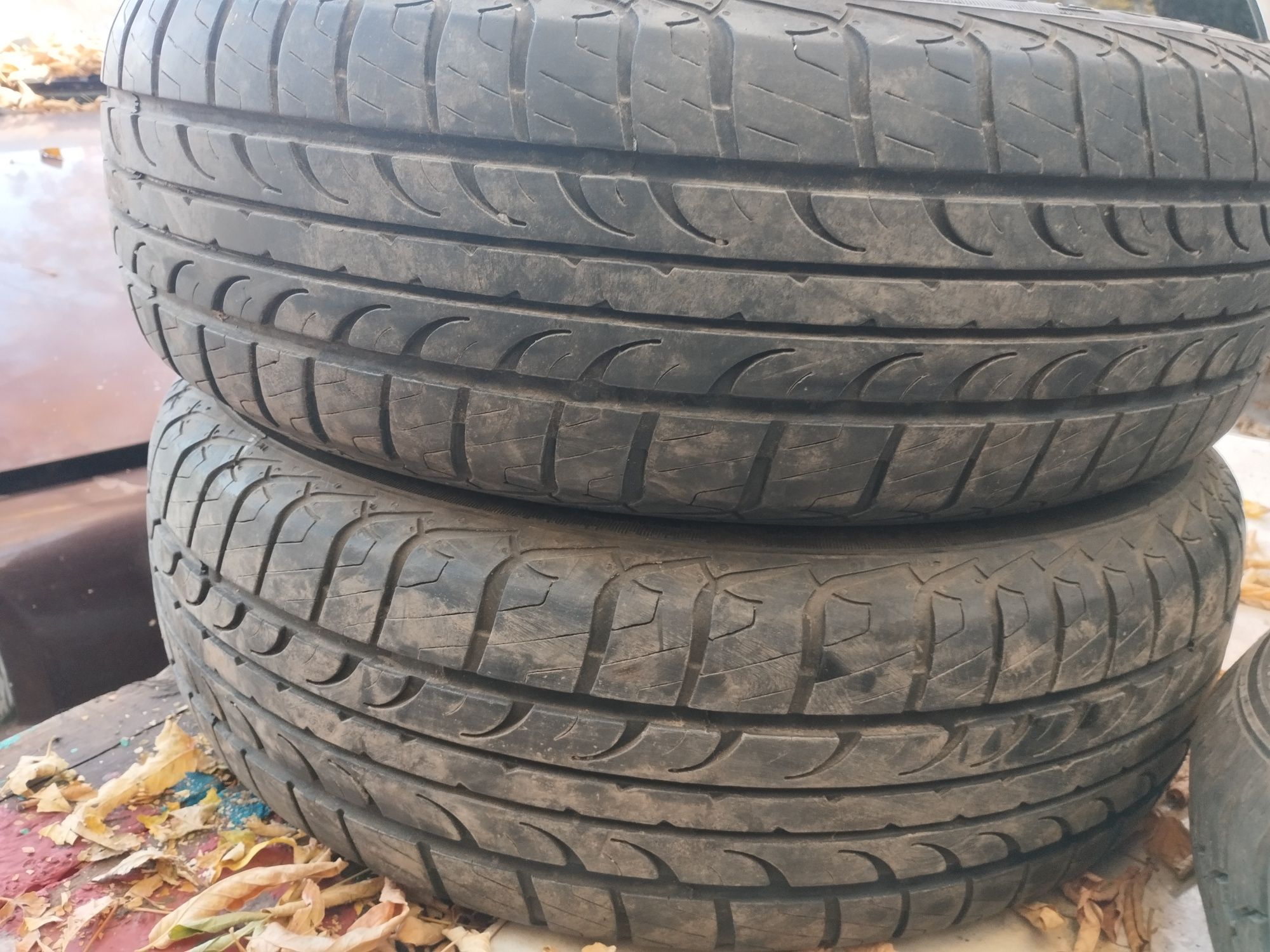 Шини R14 15 16 и диск на 14