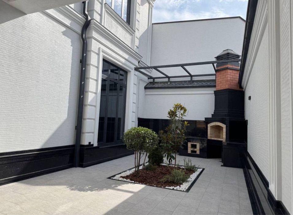 ПРОДАЁТСЯ КОТТЕДЖ 2.3 соток Махалля Амира Темура МирзоУлугбекский рн