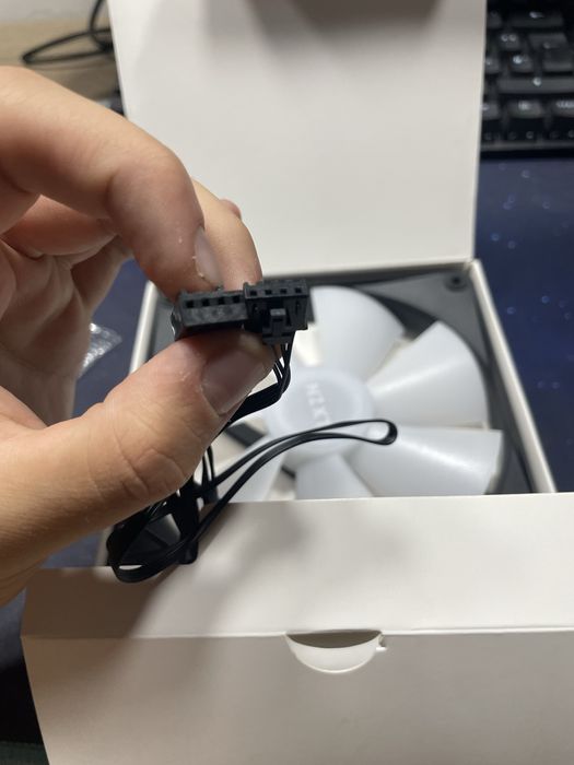 Ventilator nzxt pwm f140rgb Core