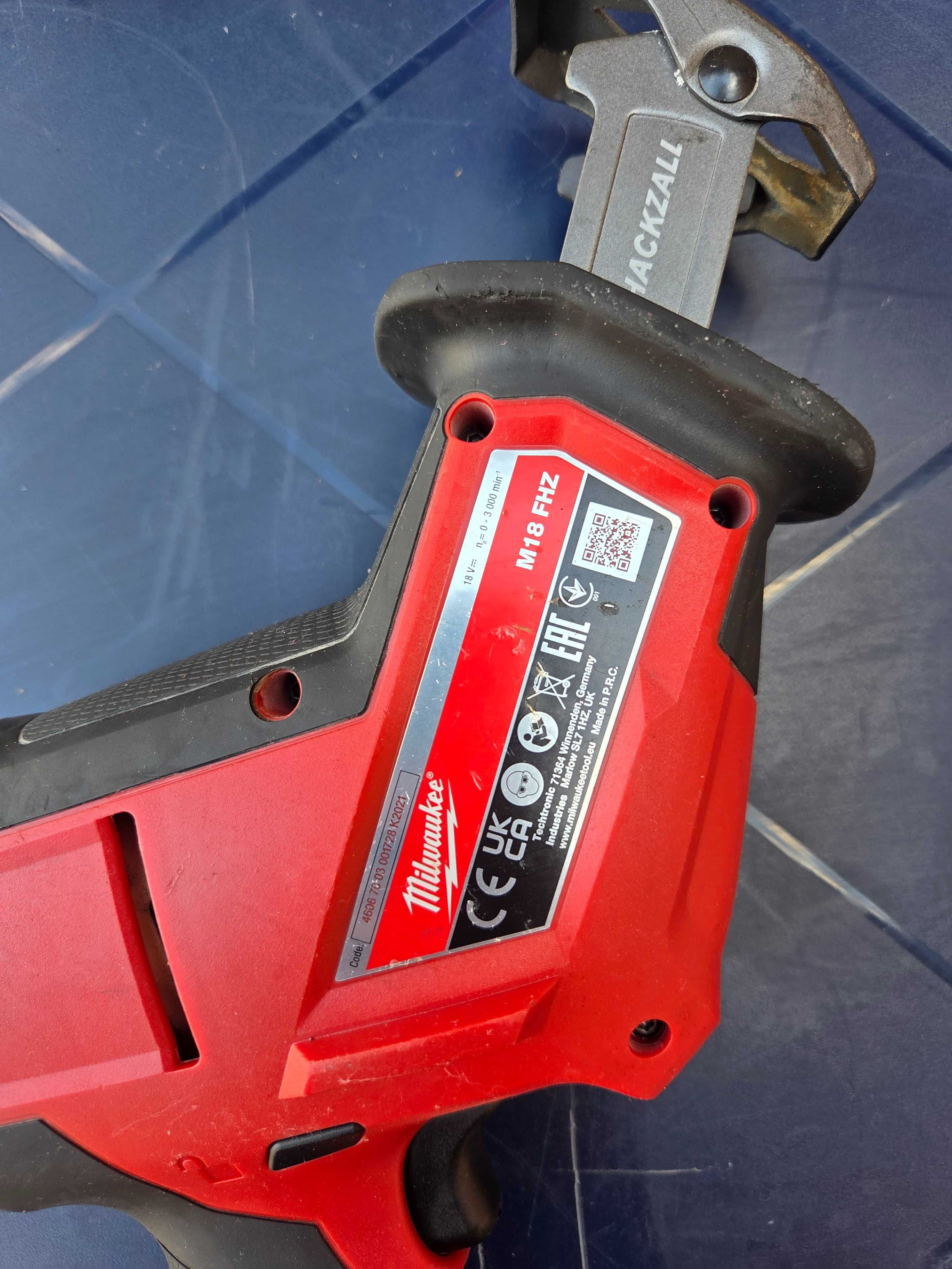 Milwaukee M18 FUEL - Саблен трион FHZ и Мултитул FMT - ОТЛИЧЕН