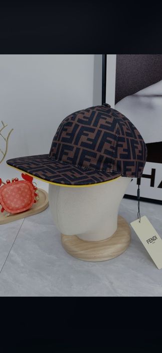 Șapcă Fendi, model 2026, 4 modele