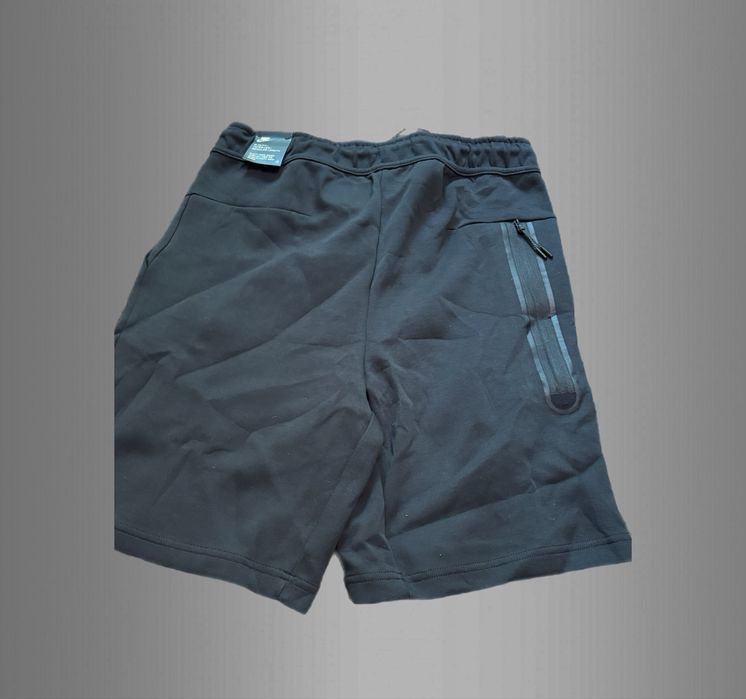 Nike tech fleece shorts