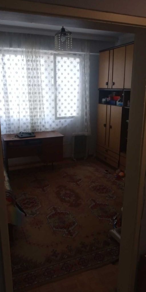 Продава се Тристаен апартамент в Шумен, Добруджански - 88 кв.м за 1073 €/кв.м - Снимка #3