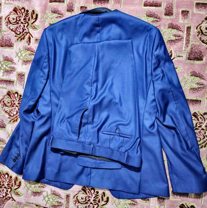 Costum barbati Daniel Gianni marimea 56