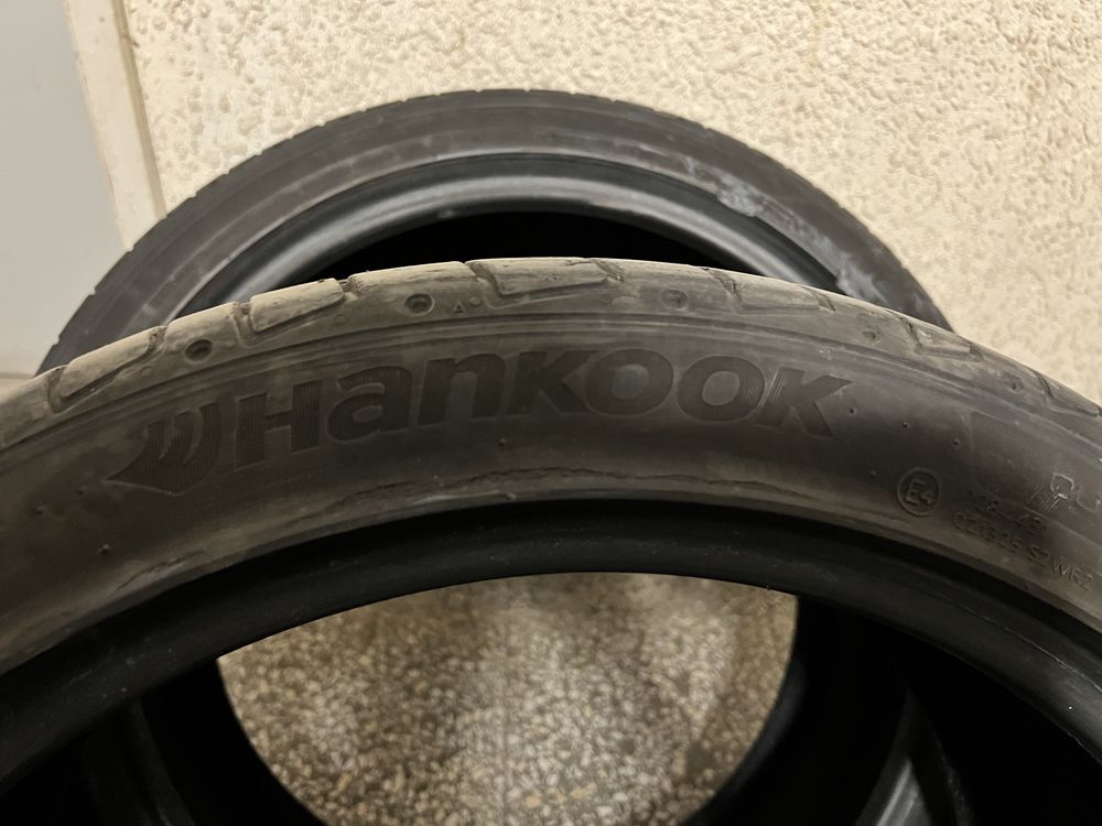 Летни гуми 4бр Hankook 235/40/19 2021г.