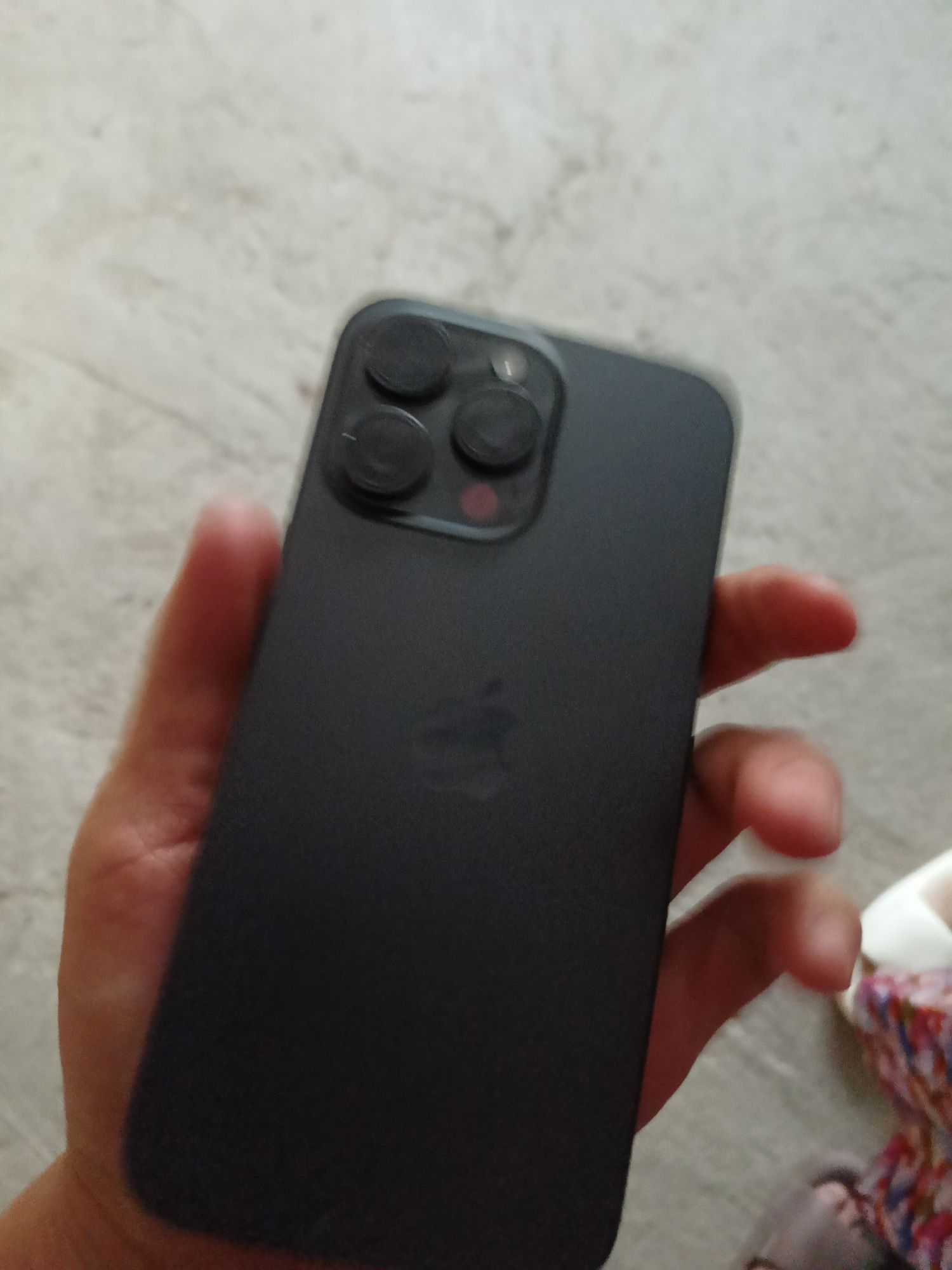 Iphone 15 PRO MAX продам