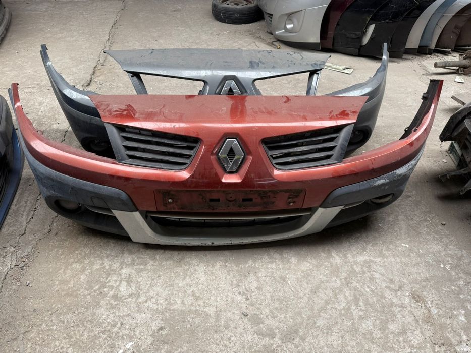 Bara fata Renault Scenic 2 facelift Conquest / Adventure / RX4 look