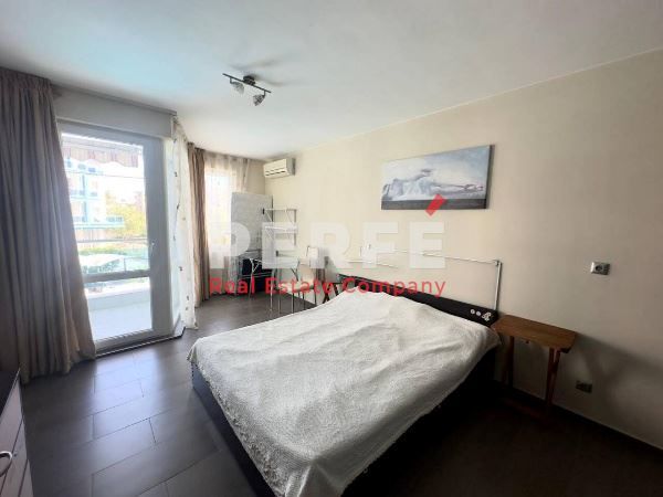 Продава се Едностаен апартамент в Несебър - 38 кв.м за 1356 €/кв.м - Снимка #2