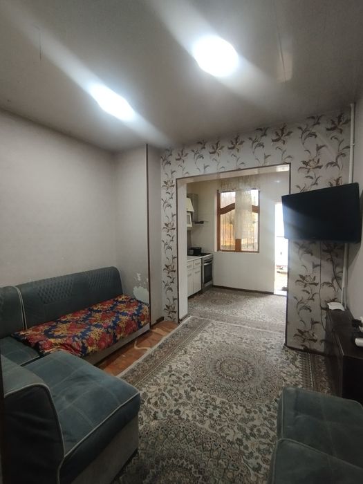 Аренда. Тузел 1 массивида 3 хонали уй ижарага берилади.